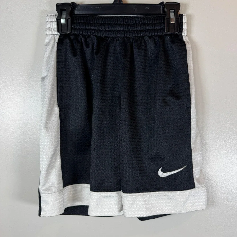 Nike‎ Shorts Black White Basketball Athletic Mesh Pockets Boys S Gym